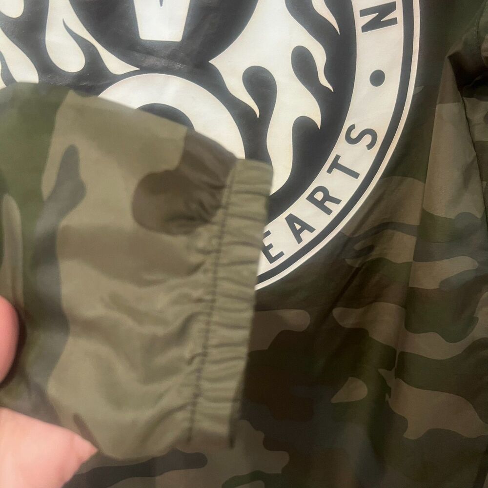 Violent Gentlemen Hockey Club (VGHC) Camo Windbreaker - Size Medium - Picture 6 of 12
